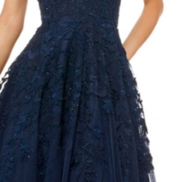 Sherry Hill Gown NWT NEVER WORN - Picture 5 of 7